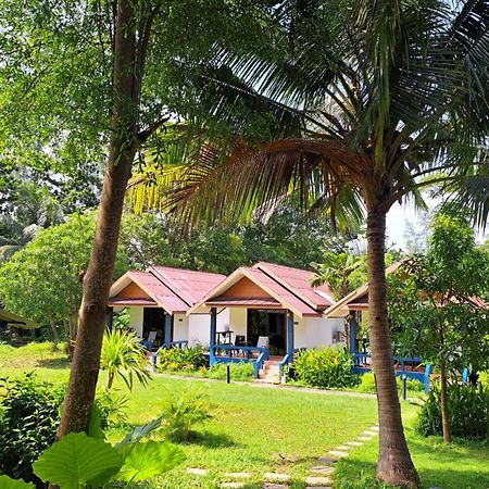 Hotel The Blue Gecko Ko Lanta Exterior foto