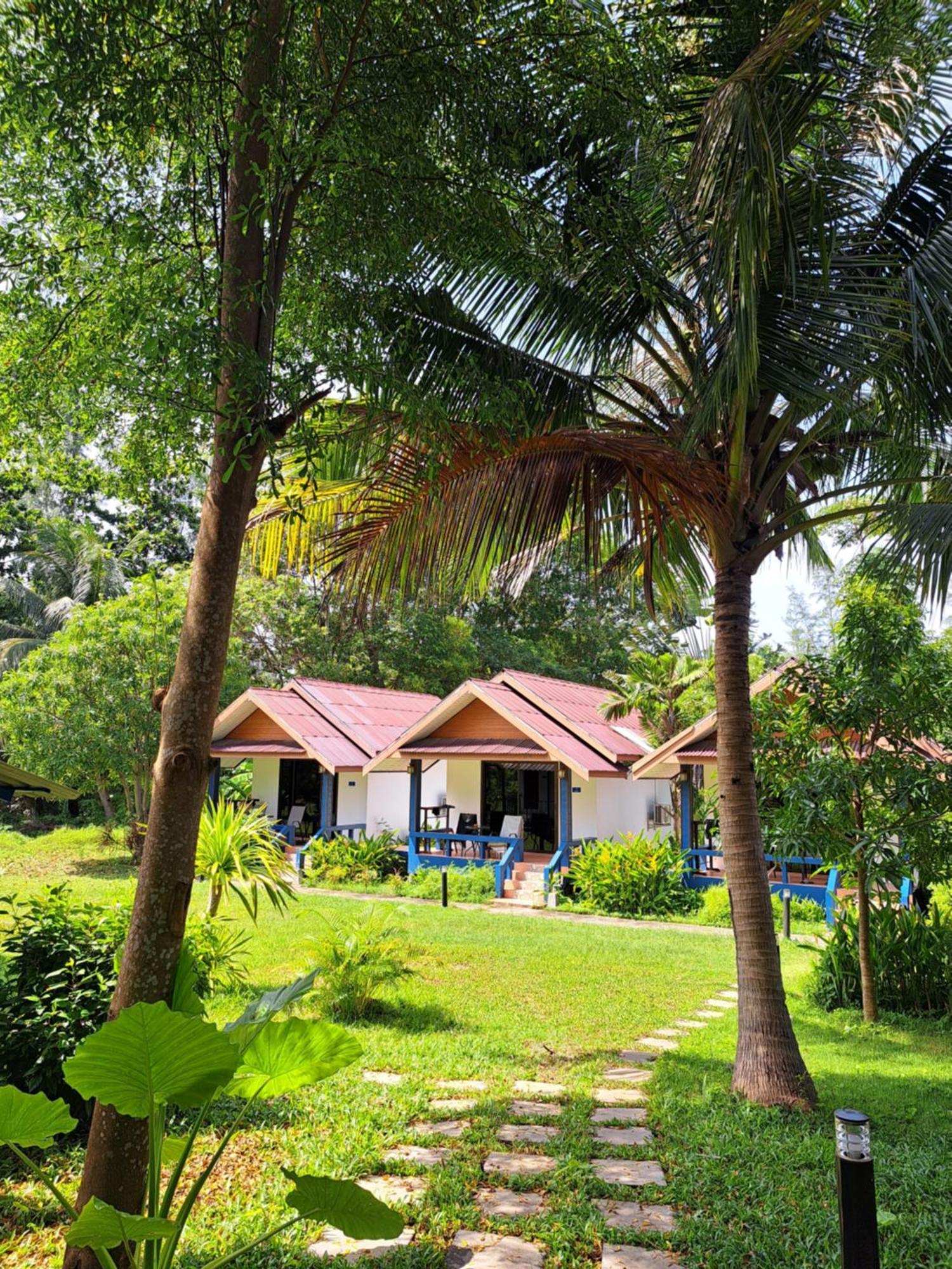 Hotel The Blue Gecko Ko Lanta Exterior foto