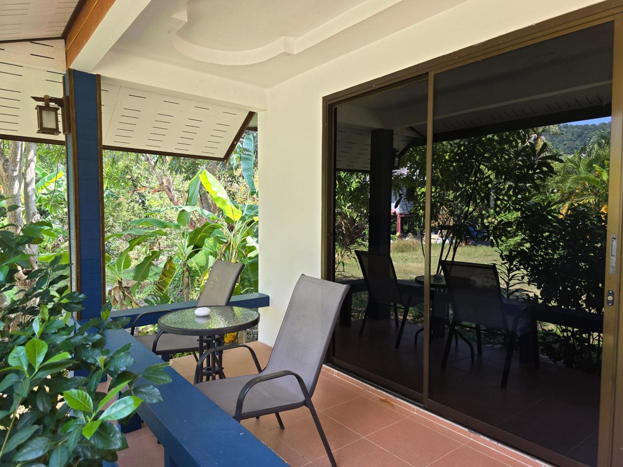 Hotel The Blue Gecko Ko Lanta Exterior foto